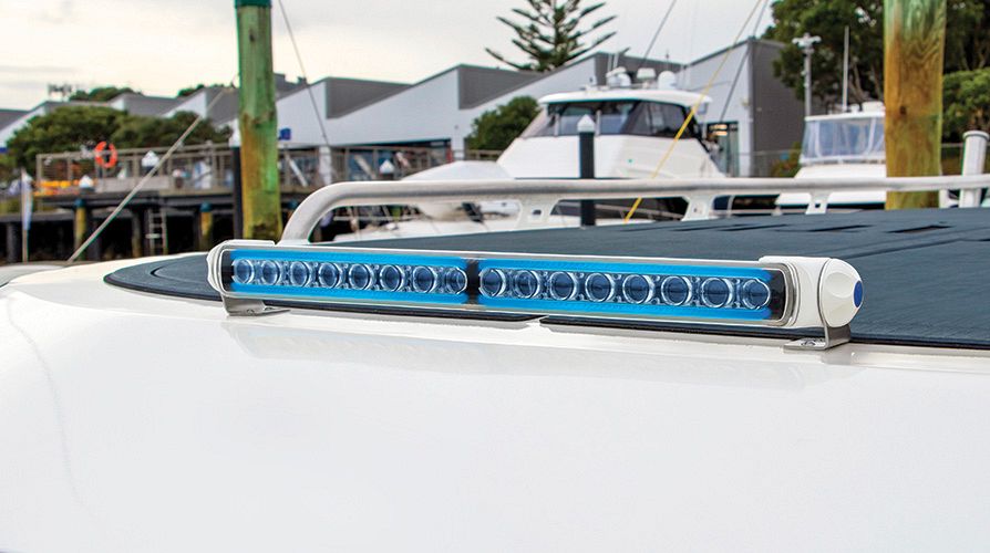 Sea Hawk-470 Light Bar with Edge Light